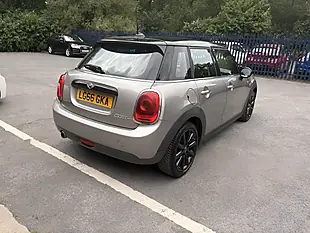 Used 2016 MINI Hatch Cooper Melting Silver - Interior and Exterior details 3