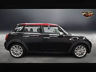 Used 2016 MINI Hatch Cooper Midnight Black - Interior and Exterior details 2