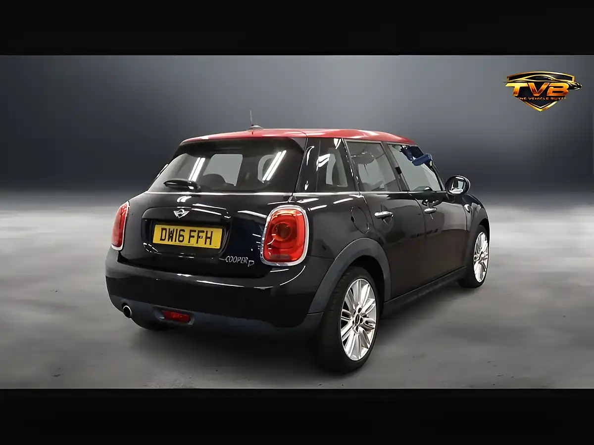 Used 2016 MINI Hatch Cooper Midnight Black - Interior and Exterior details 3