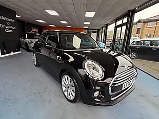 Used 2016 MINI Hatch Cooper Midnight Black - Interior and Exterior details 3
