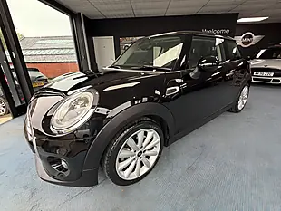 Used 2016 MINI Hatch Cooper Midnight Black - Interior and Exterior details 6