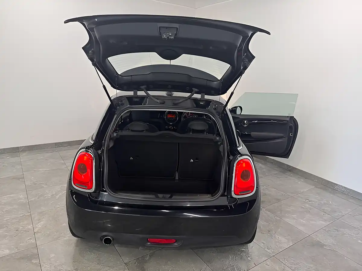 Used 2016 MINI Hatch Cooper Midnight Black - Interior and Exterior details 16