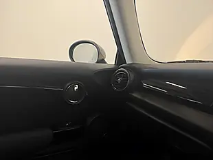 Used 2016 MINI Hatch Cooper Midnight Black - Interior and Exterior details 19