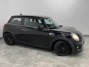Used 2016 MINI Hatch Cooper Midnight Black - Interior and Exterior details 2