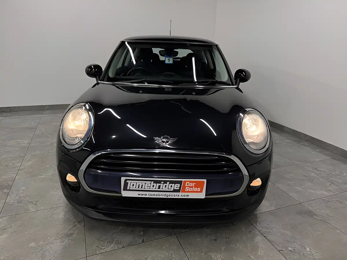 Used 2016 MINI Hatch Cooper Midnight Black - Interior and Exterior details 3