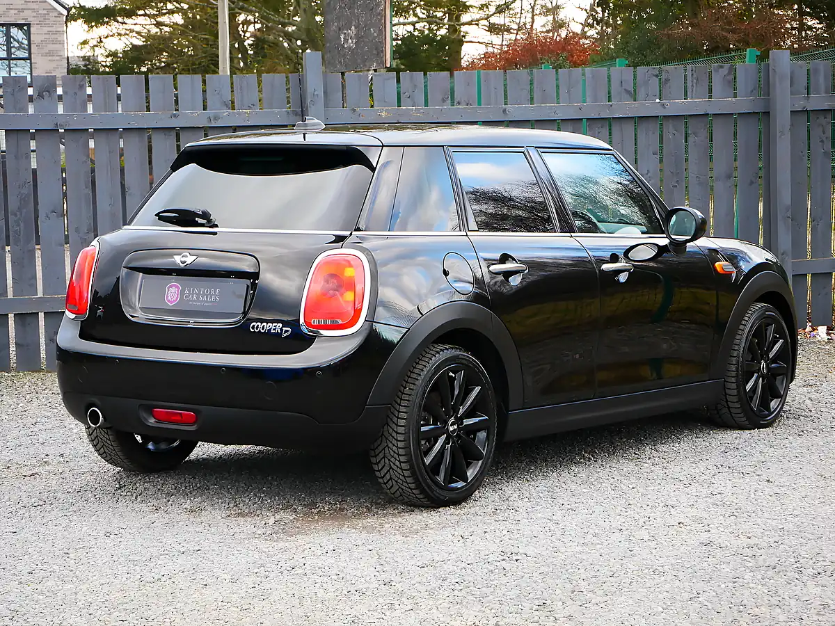 Used 2016 MINI Hatch Cooper Midnight Black - Interior and Exterior details 9