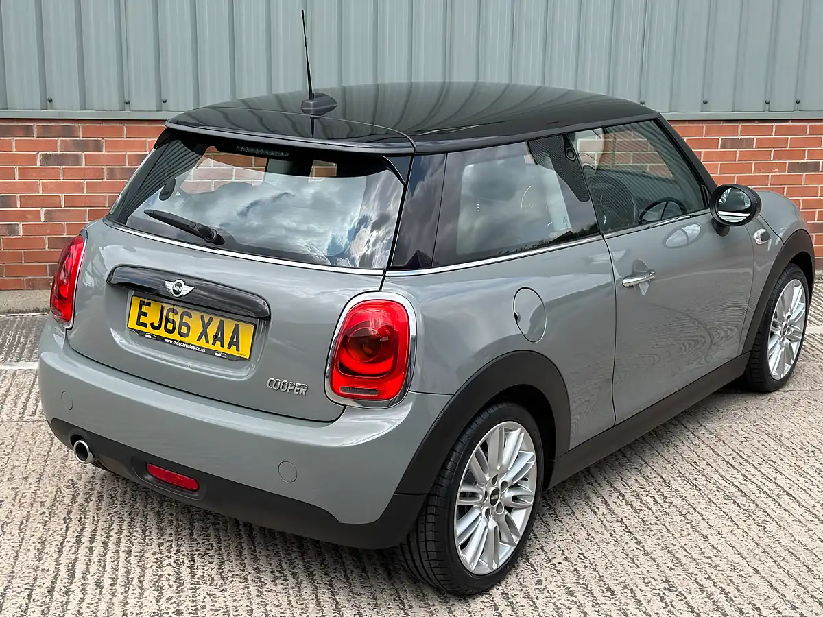 Used 2016 MINI Hatch Cooper Moon Walk - Interior and Exterior details 12