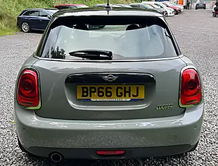 Used 2016 MINI Hatch Cooper Moonwalk Grey - Interior and Exterior details 4