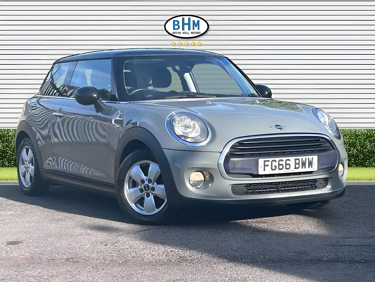 Used 2016 MINI Hatch Cooper Moonwalk Grey - Interior and Exterior details 18