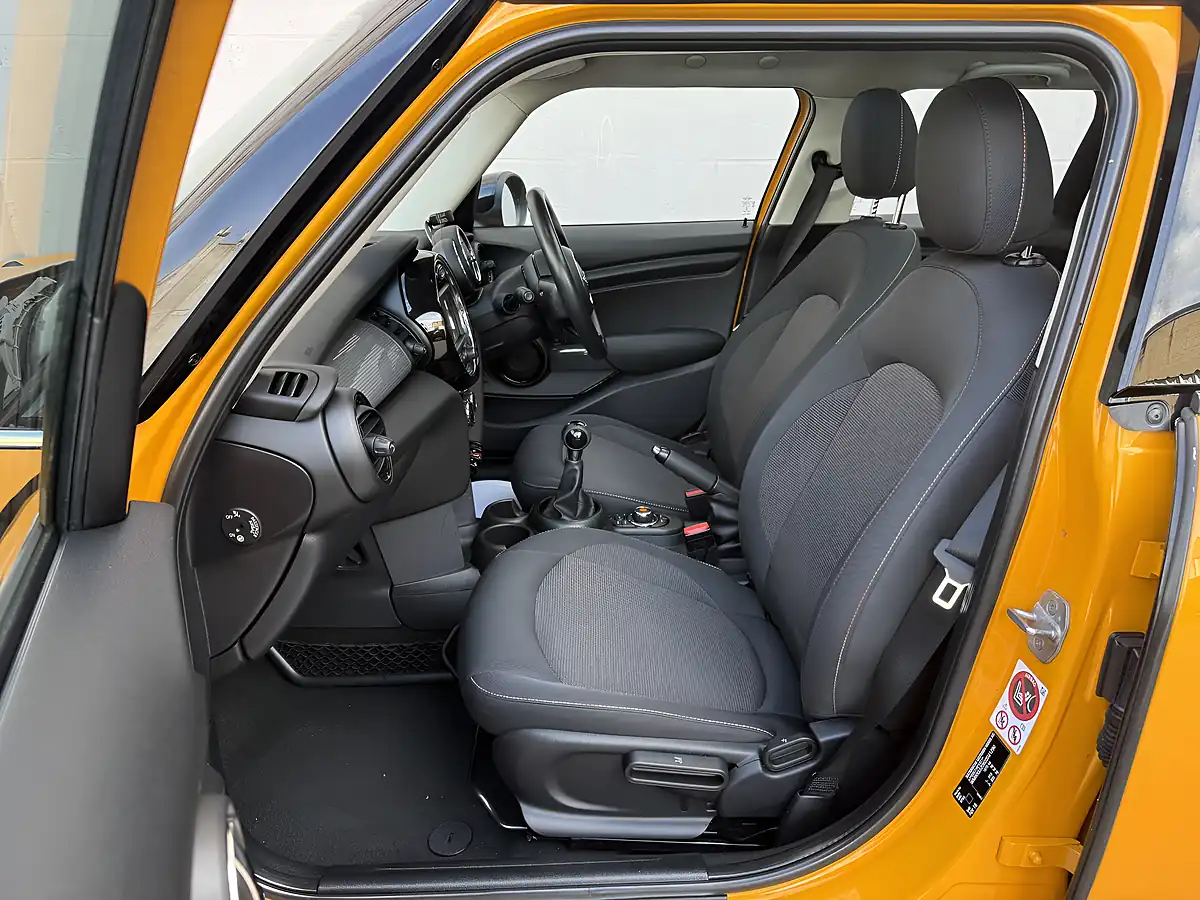 Used 2016 MINI Hatch Cooper Orange - Interior and Exterior details 12