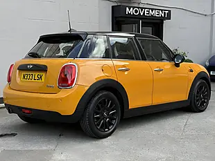 Used 2016 MINI Hatch Cooper Orange - Interior and Exterior details 4