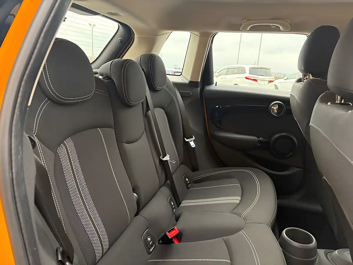 Used 2016 MINI Hatch Cooper Orange - Interior and Exterior details 17