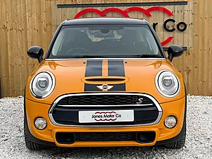 Used 2016 MINI Hatch Cooper Orange - Interior and Exterior details 3
