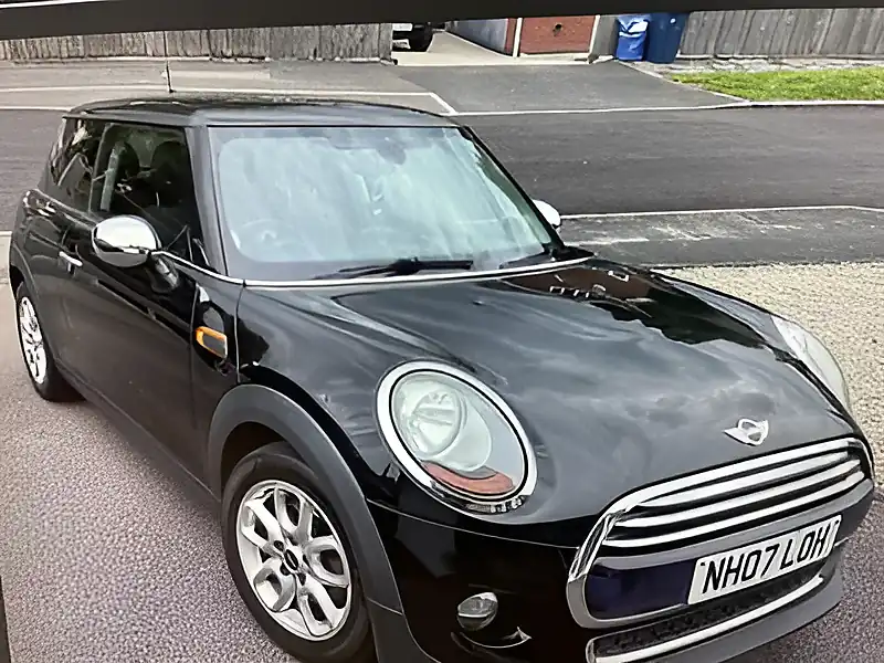 Used 2016 MINI Hatch Cooper (pepper Pack) Midnight Black Metallic - Interior and Exterior details 2
