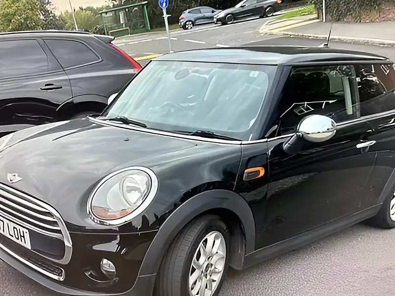 Used 2016 MINI Hatch Cooper (pepper Pack) Midnight Black Metallic - Interior and Exterior details 4