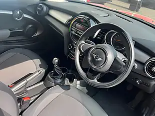 Used 2016 MINI Hatch Cooper Red - Interior and Exterior details 6