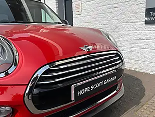 Used 2016 MINI Hatch Cooper Red - Interior and Exterior details 8