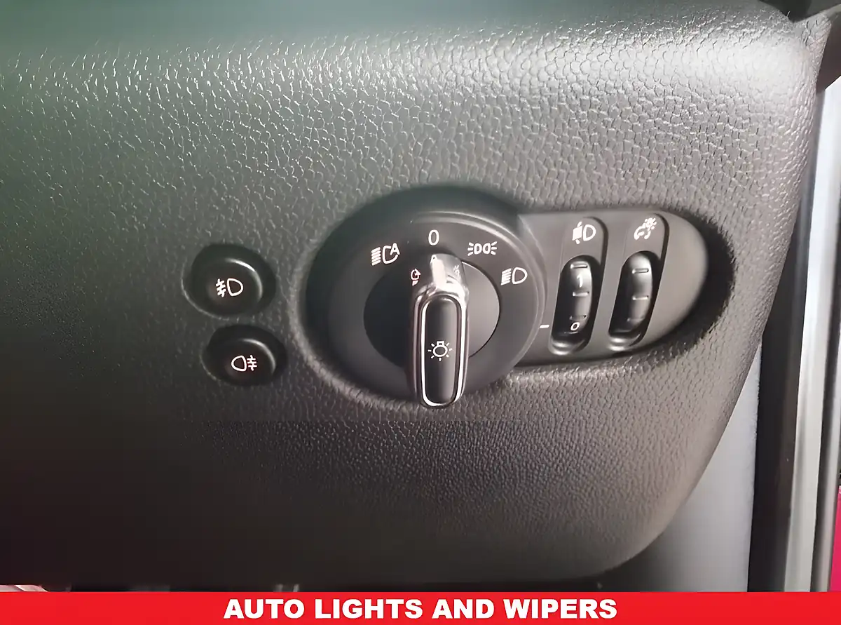 Used 2016 MINI Hatch Cooper Red - Interior and Exterior details 11
