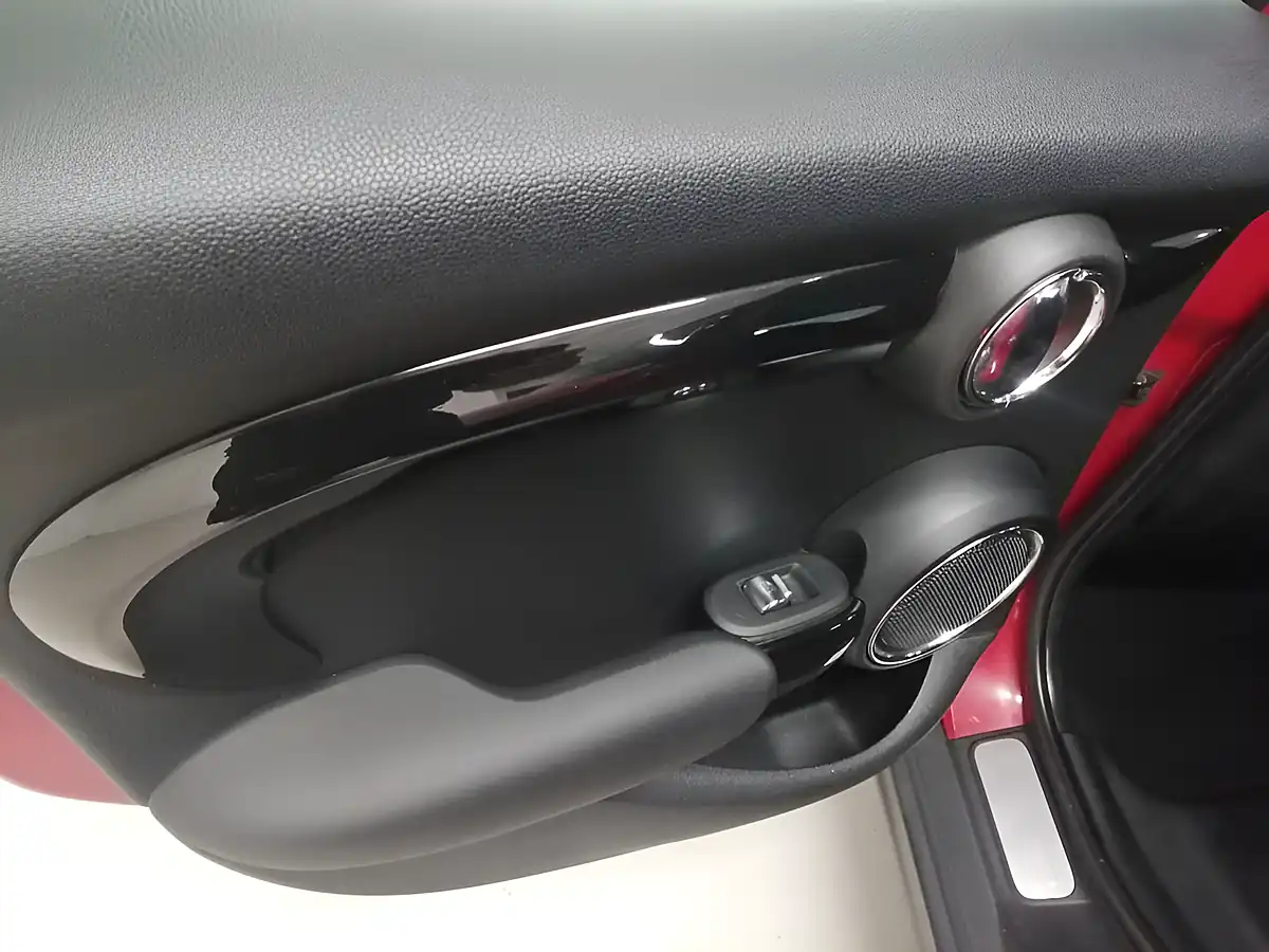 Used 2016 MINI Hatch Cooper Red - Interior and Exterior details 17