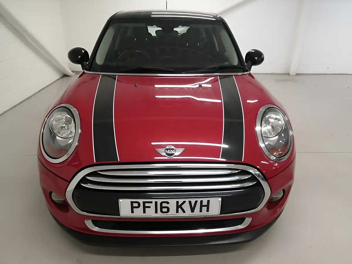 Used 2016 MINI Hatch Cooper Red - Interior and Exterior details 4