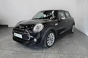 Used 2016 MINI Hatch Cooper S Black - Interior and Exterior details 2
