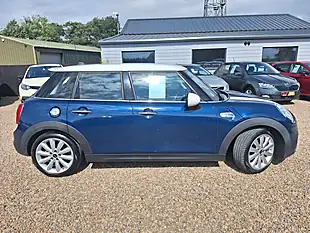 Used 2016 MINI Hatch Cooper S Blue - Interior and Exterior details 3
