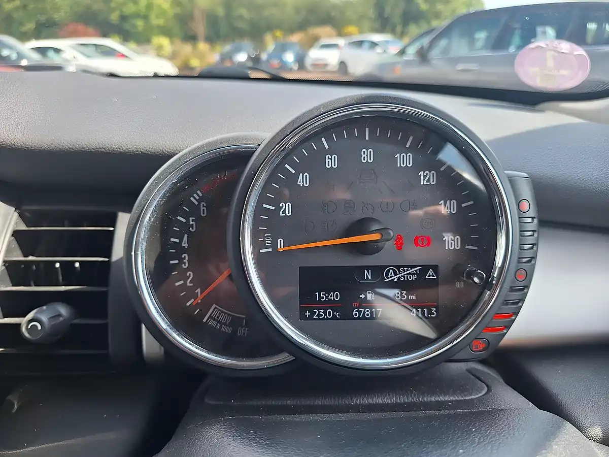 Used 2016 MINI Hatch Cooper S Blue - Interior and Exterior details 9