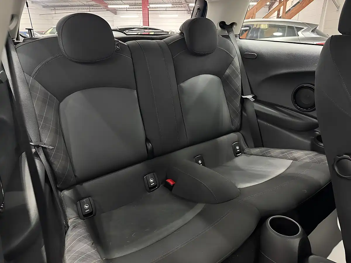 Used 2016 MINI Hatch Cooper S Blue - Interior and Exterior details 17