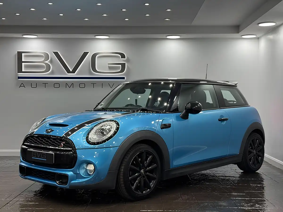 Used 2016 MINI Hatch Cooper S Blue - Interior and Exterior details 5