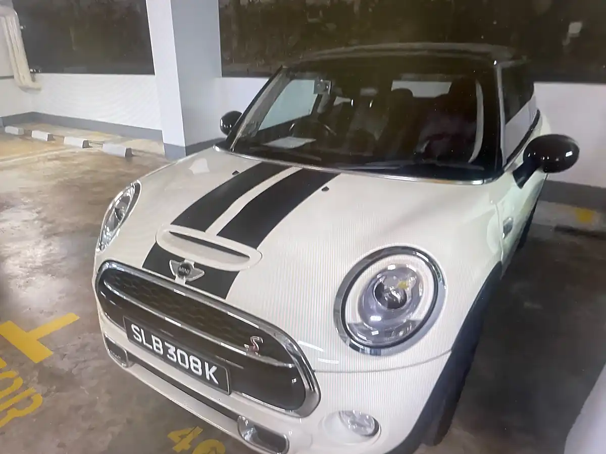 Used 2016 MINI Hatch Cooper S (chili Ii Pack) Pepper White - Interior and Exterior details 2