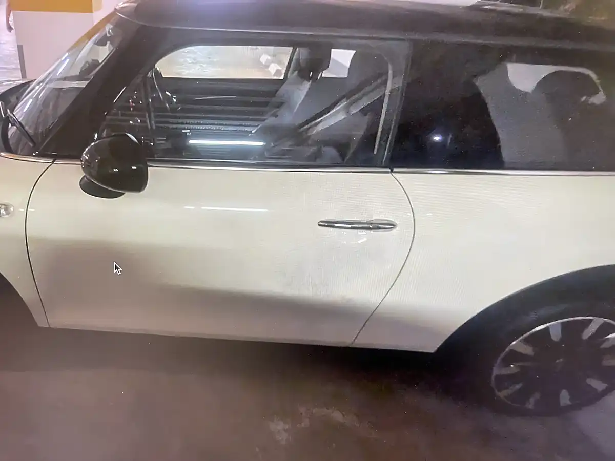 Used 2016 MINI Hatch Cooper S (chili Ii Pack) Pepper White - Interior and Exterior details 5