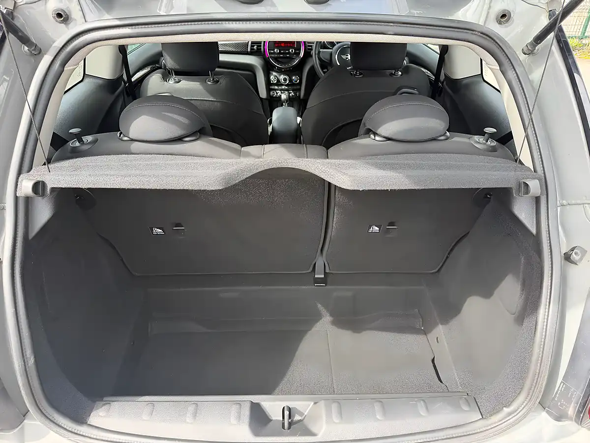 Used 2016 MINI Hatch Cooper S Grey - Interior and Exterior details 11