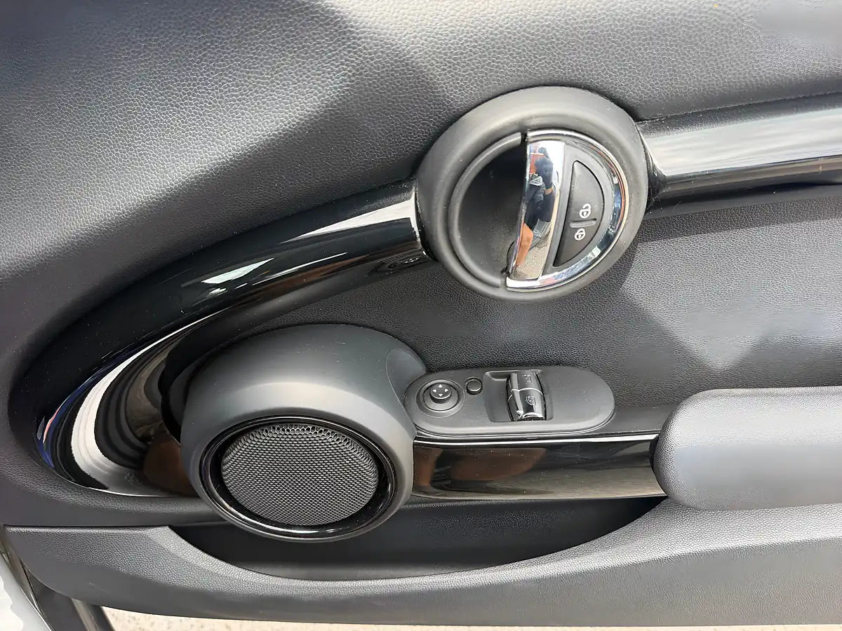 Used 2016 MINI Hatch Cooper S Grey - Interior and Exterior details 15