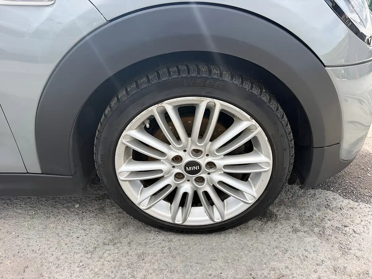Used 2016 MINI Hatch Cooper S Grey - Interior and Exterior details 20