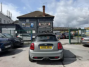 Used 2016 MINI Hatch Cooper S Grey - Interior and Exterior details 4