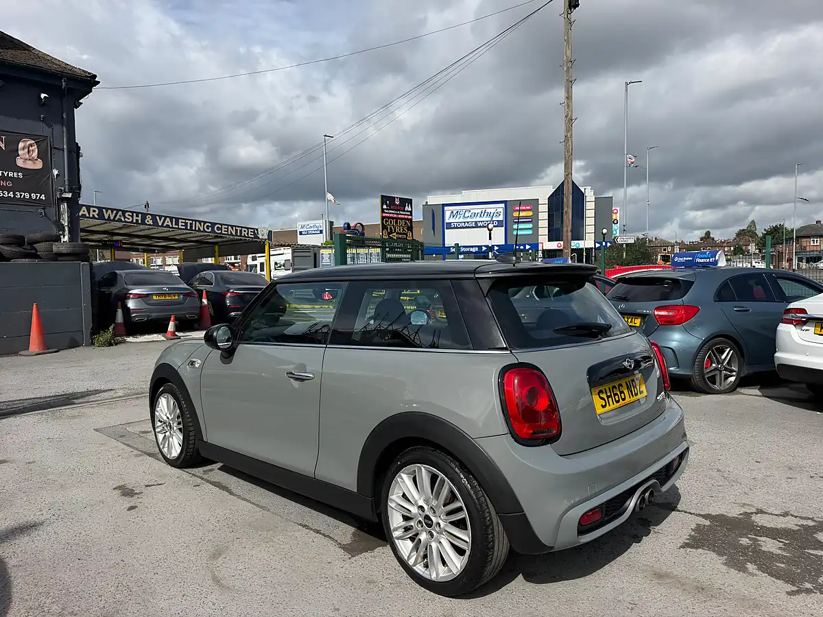 Used 2016 MINI Hatch Cooper S Grey - Interior and Exterior details 5