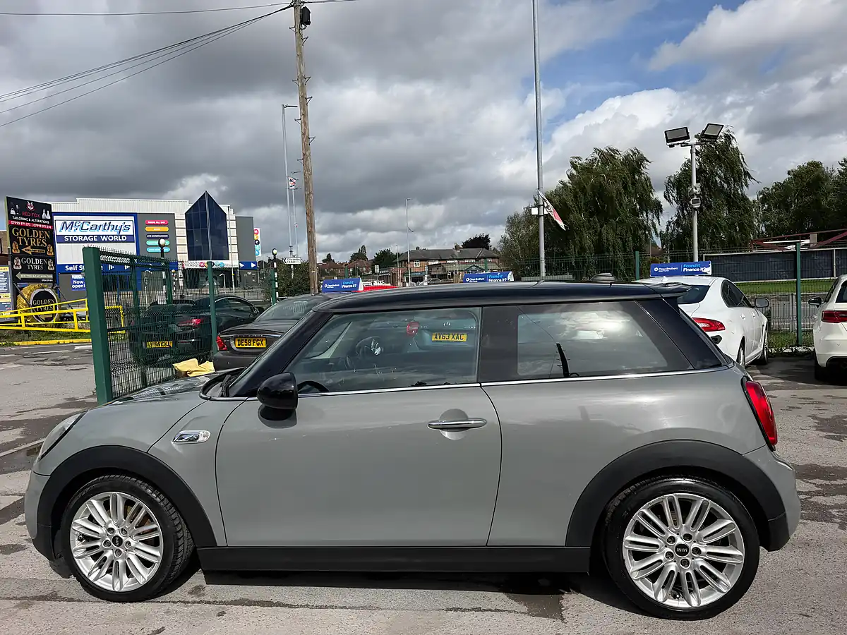 Used 2016 MINI Hatch Cooper S Grey - Interior and Exterior details 6