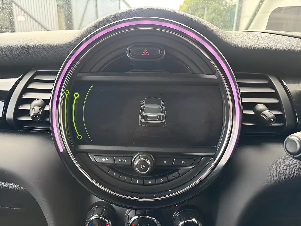 Used 2016 MINI Hatch Cooper S Grey - Interior and Exterior details 12
