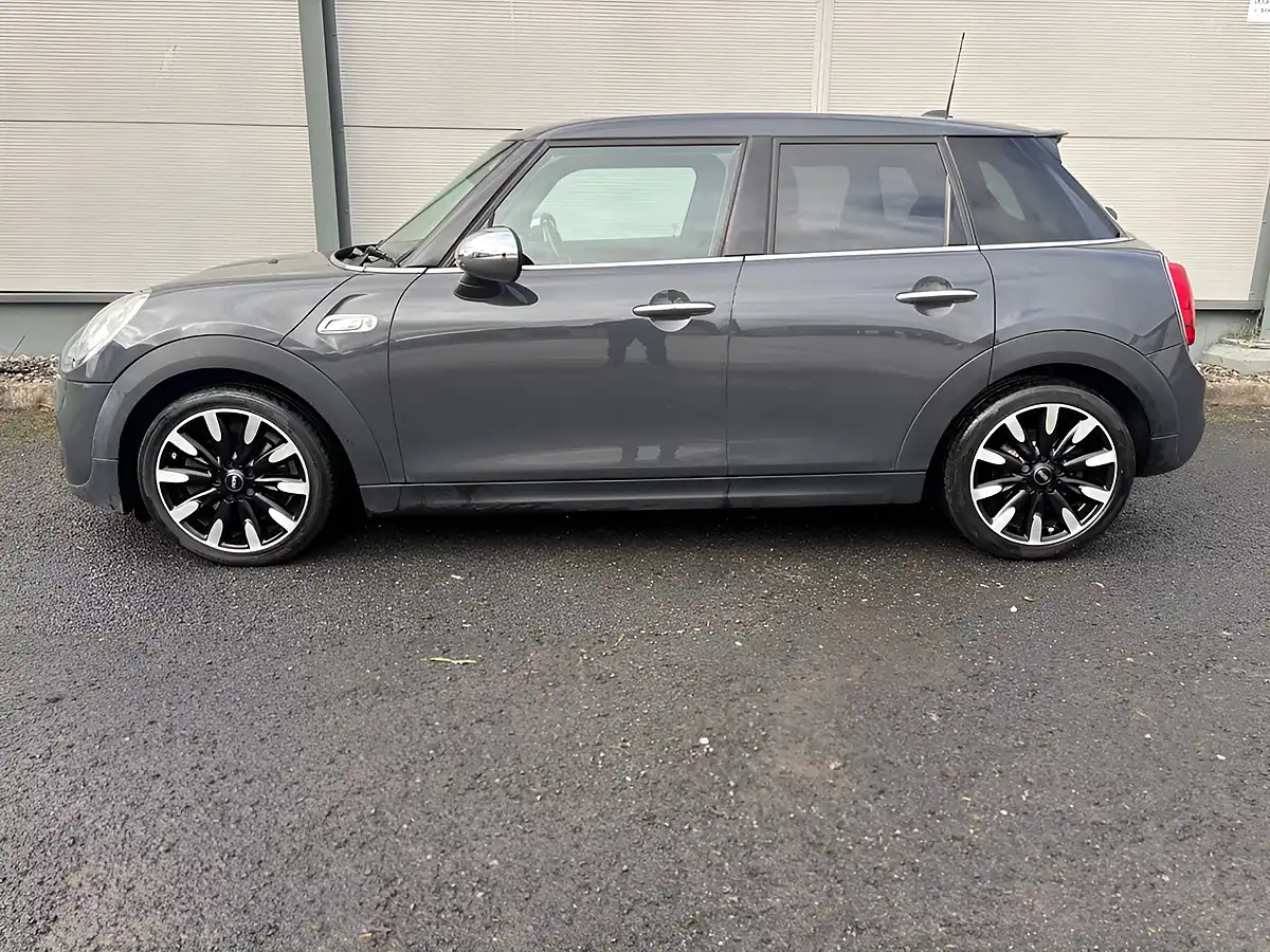 Used 2016 MINI Hatch Cooper S Grey - Interior and Exterior details 6