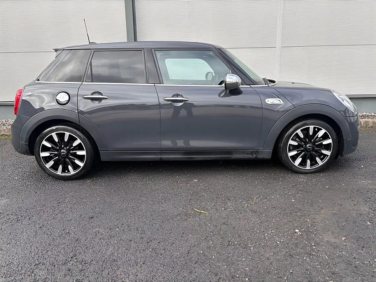 Used 2016 MINI Hatch Cooper S Grey - Interior and Exterior details 7