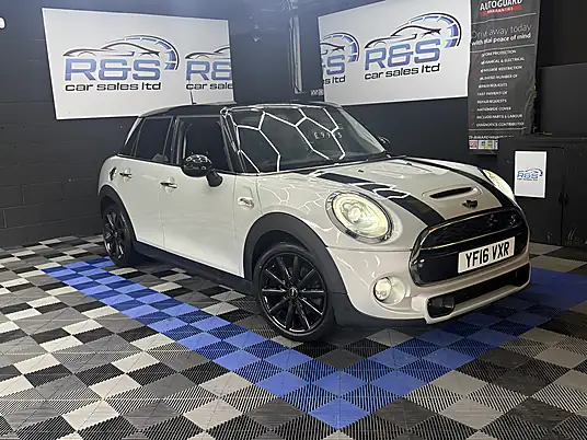 2016 MINI Hatch Cooper S