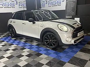 Used 2016 MINI Hatch Cooper S Silver - Interior and Exterior details 2