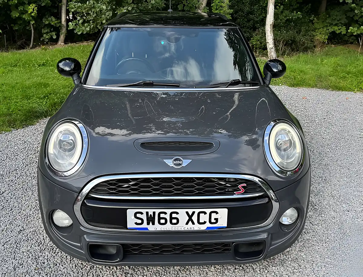 Used 2016 MINI Hatch Cooper S Thunder Grey - Interior and Exterior details 8