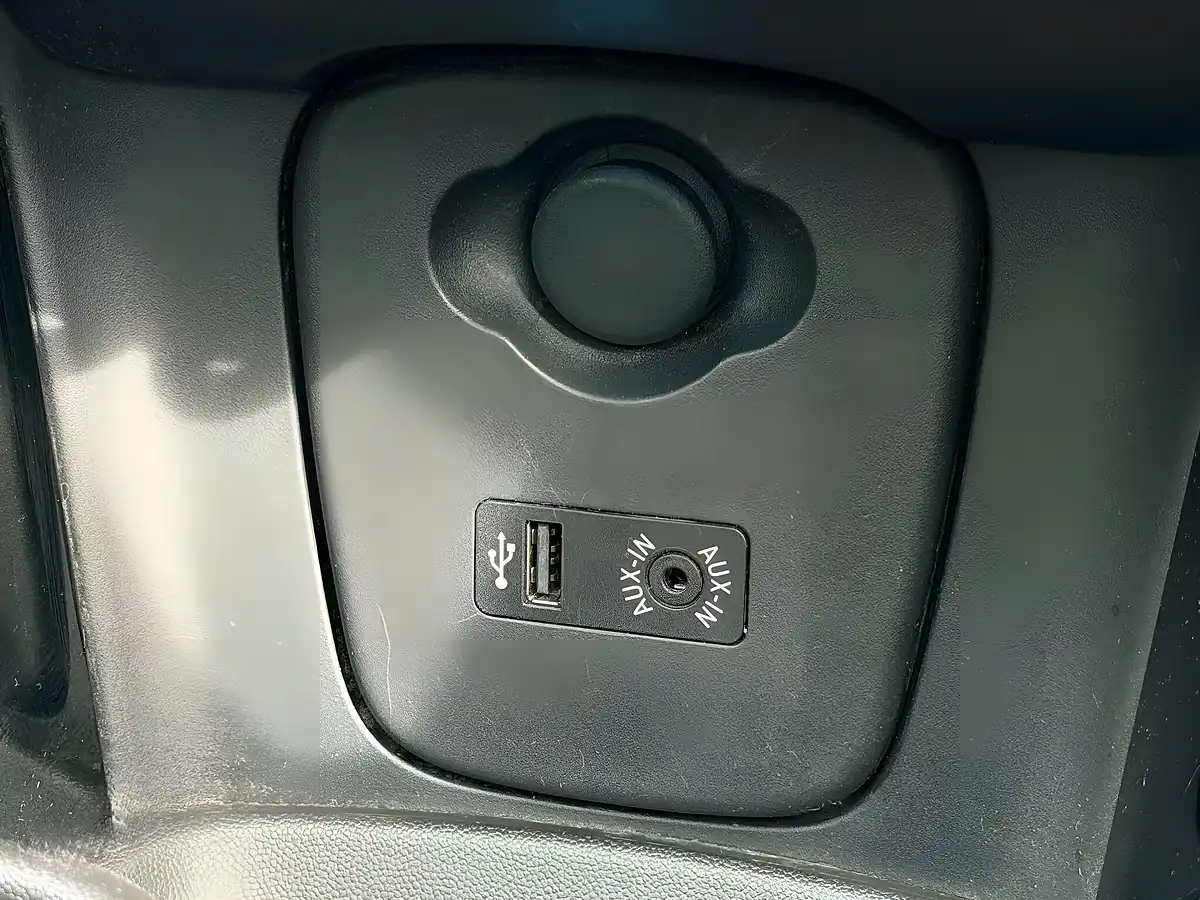 Used 2016 MINI Hatch Cooper S Thunder Grey - Interior and Exterior details 17