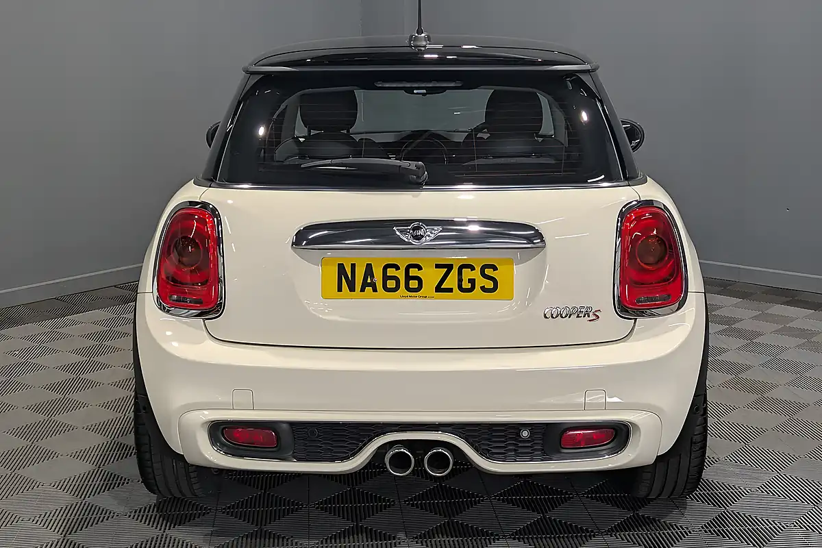 Used 2016 MINI Hatch Cooper S White - Interior and Exterior details 7