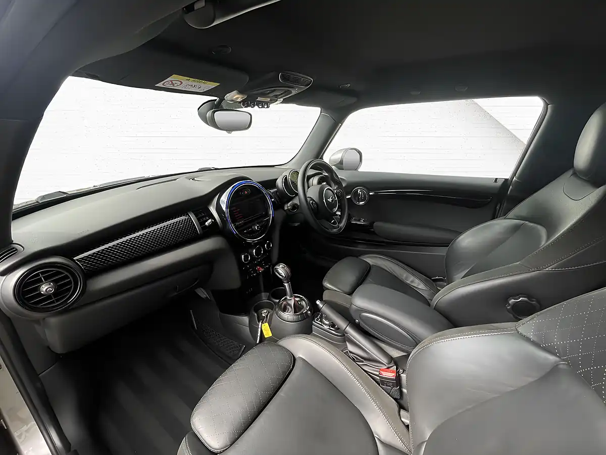 Used 2016 MINI Hatch Cooper S Works Silver - Interior and Exterior details 5