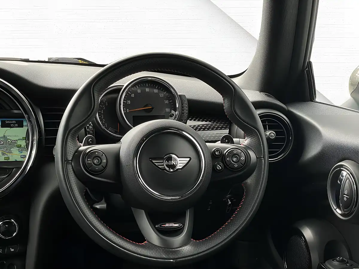 Used 2016 MINI Hatch Cooper S Works Silver - Interior and Exterior details 7