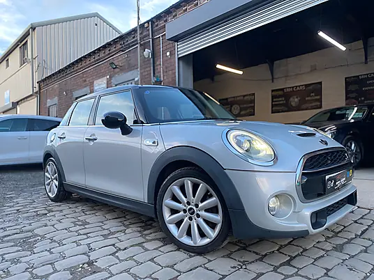2016 MINI Hatch Cooper SD