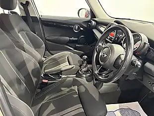 Used 2016 MINI Hatch Cooper Sd White - Interior and Exterior details 15