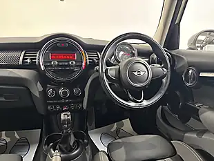 Used 2016 MINI Hatch Cooper Sd White - Interior and Exterior details 16